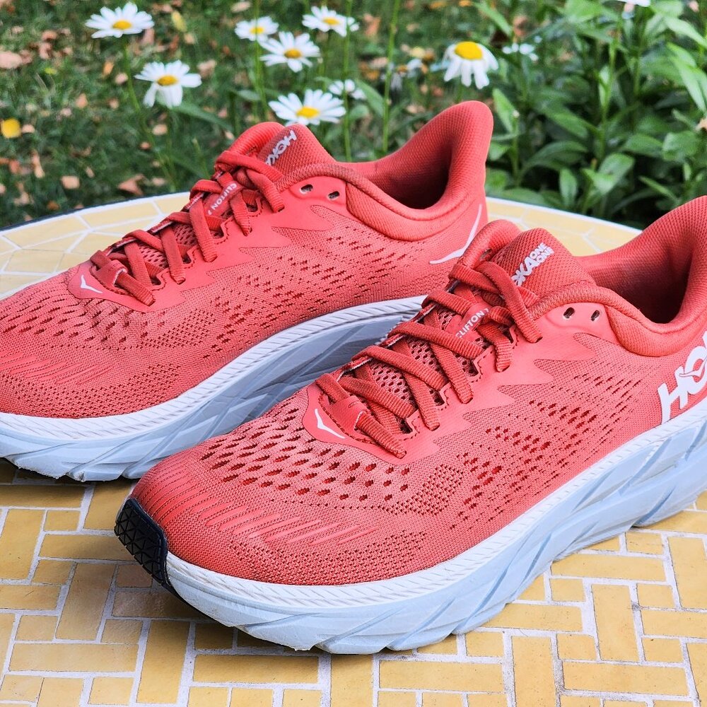 HOKA W Clifton 7 Women's Running Shoes Size 8.5